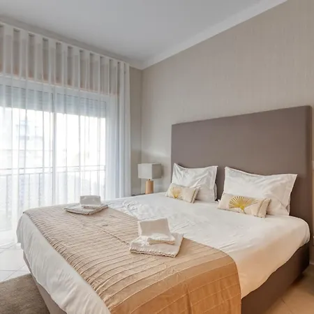 D'el Rey - A4 - Golf & Apartman